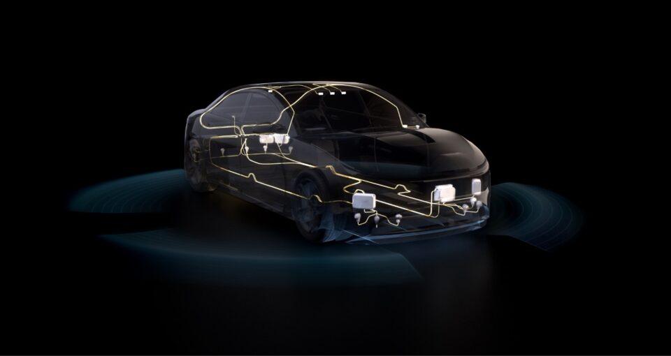 自駕車迎ChatGPT時刻！比亞迪、吉利加入輝達Drive Hyperion平台　共推L4技術