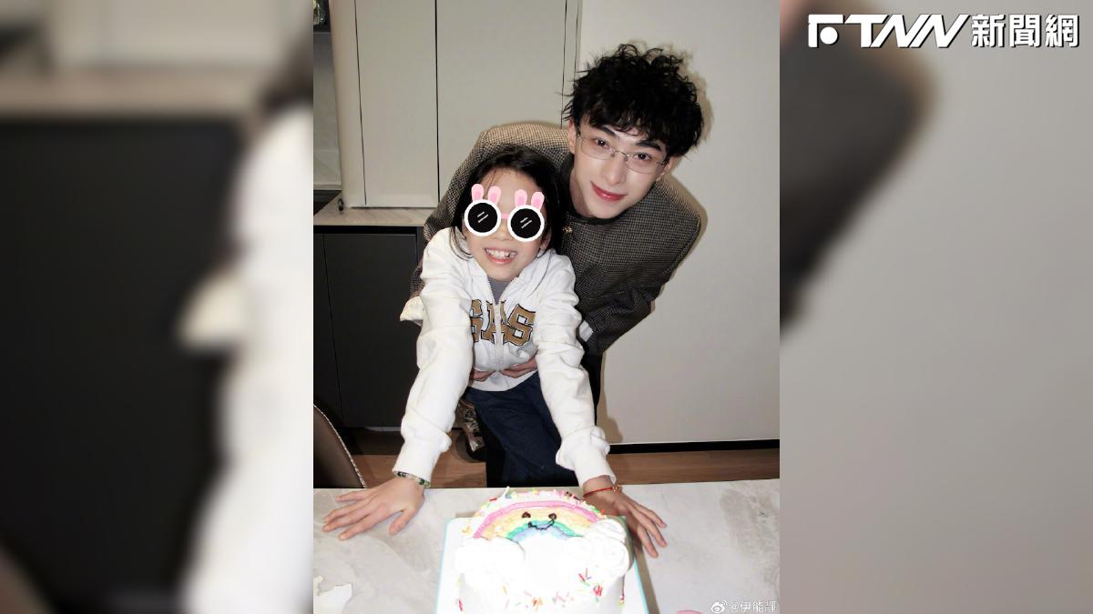 影／米粒親手做蛋糕慶恩利生日　伊能靜謝兒子：毫無保留愛妹妹