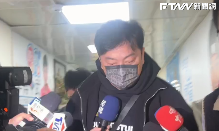 涉詐領逾千萬助理費　議員李傅中武500萬交保、限制出境出海