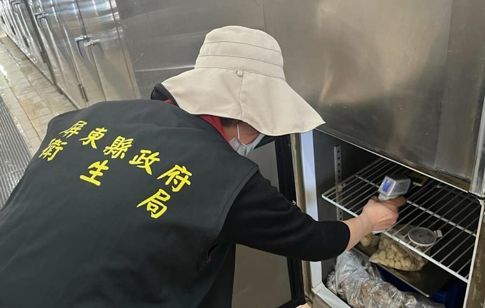 集體食物中毒？屏東國小44名師生上吐下瀉！衛生局勒令校方廚房緊急停工