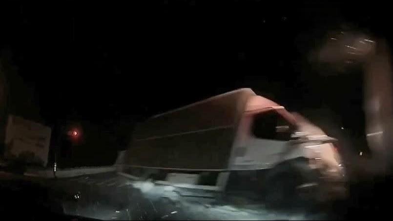 搭機返鄉途中遇死劫！南投廂型車翻覆釀1死7傷　移工團聚夢碎