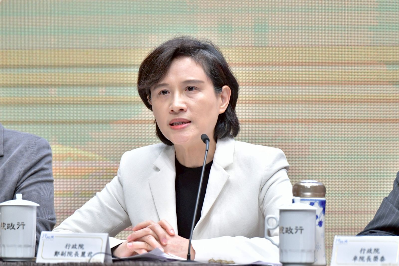 痛失經貿戰友　鄭麗君曝最後訊息哀悼顏慧欣：專業身影將長存心底