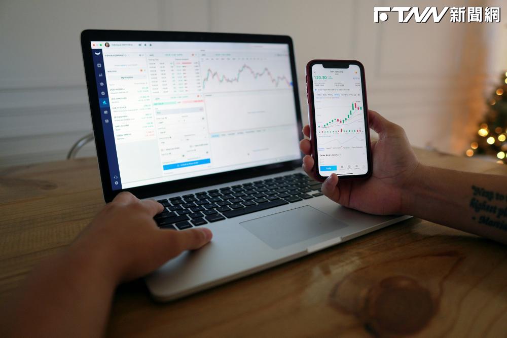三大法人入袋1046億離場！投信獨自買超104億　網嘆：刀子只有大哥敢接